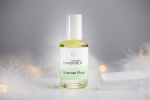 Silberner Mond, Pflegeöl, bewegt licht und regeneriert.